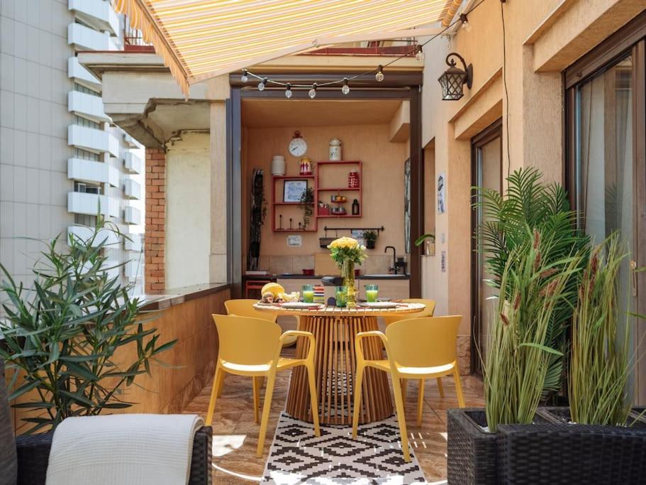 Terrasse Des Plongeurs Leilighet Bucureşti Eksteriør bilde